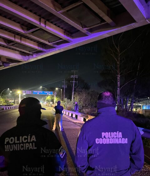 Policías de nayarit evitan tragedía en Tepic