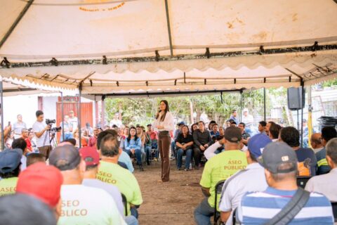 Geraldine Ponce mejorará los servicios públicos de Tepic
